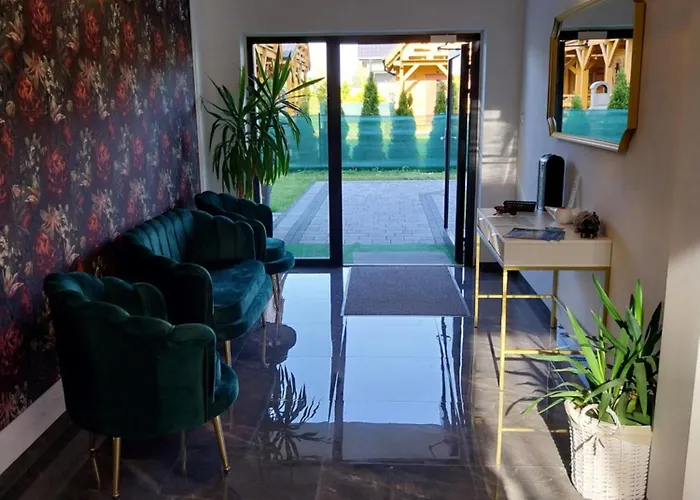 Villa Eden Ustka- Cenisz Sobie Cisze I Blogi Spokoj, Wypoczynek Tylko Dla Doroslych, Pokoje Z Balkonami I Tarasami,Parking W Cenie !